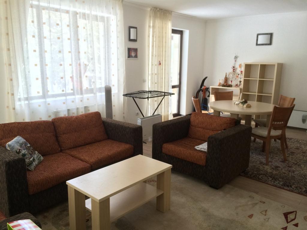 Stenata Huge Ski To Door Apartment Pamporovo Exterior photo